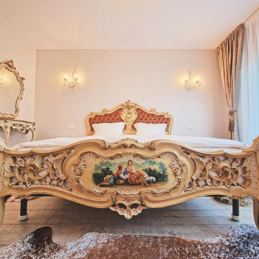 Amor Tirol Busteni (Adults Only) エクステリア 写真