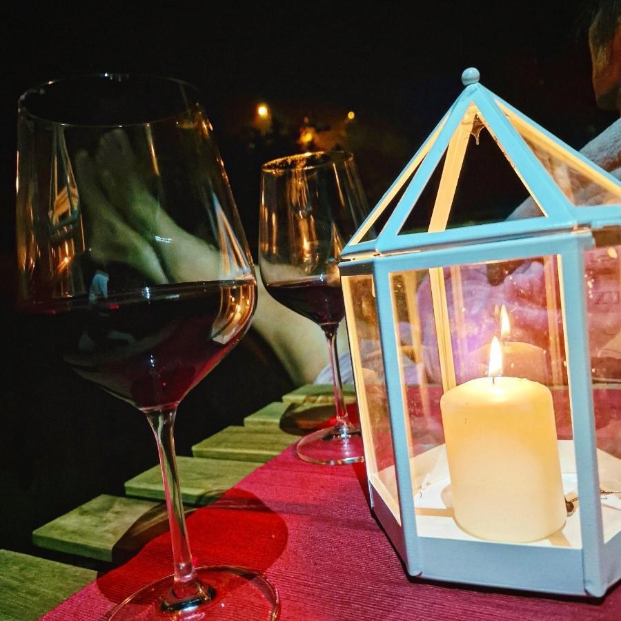 Amor Tirol Busteni (Adults Only) エクステリア 写真
