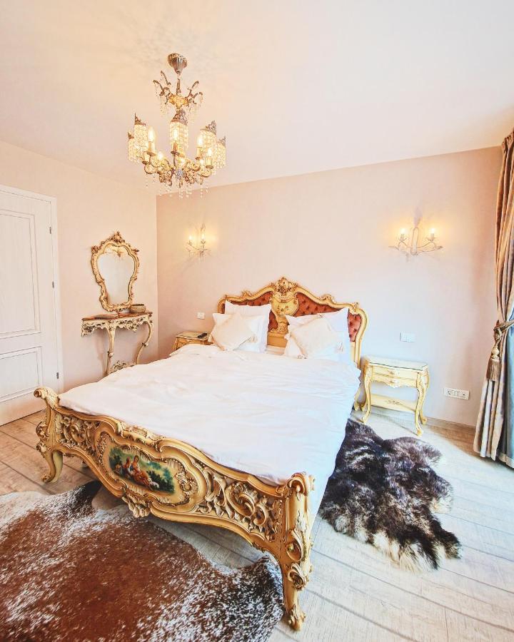 Amor Tirol Busteni (Adults Only) エクステリア 写真
