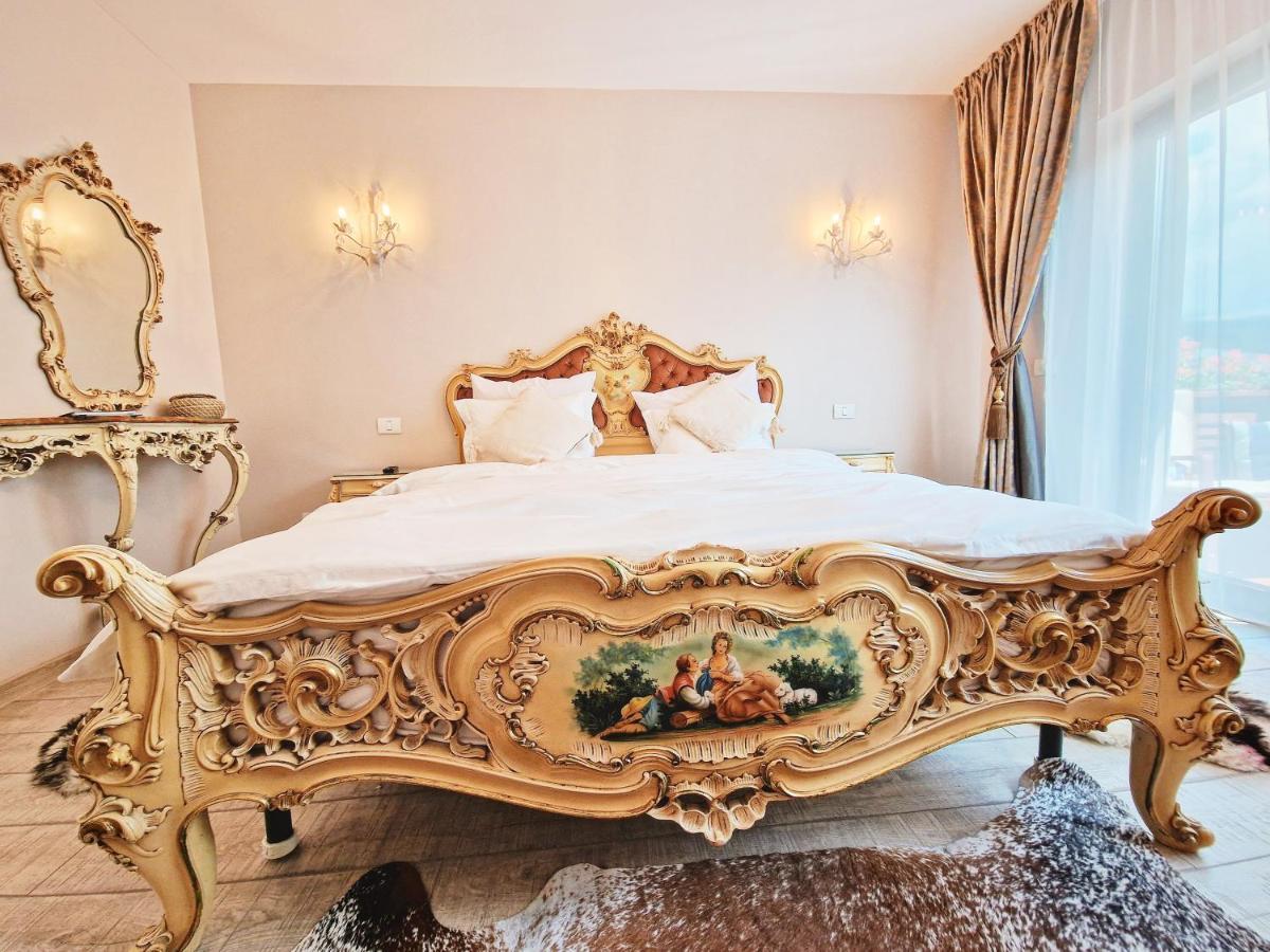 Amor Tirol Busteni (Adults Only) エクステリア 写真