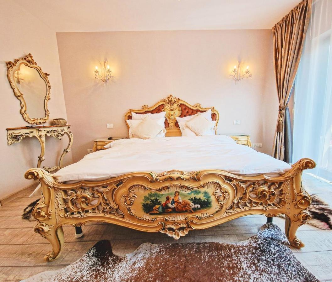 Amor Tirol Busteni (Adults Only) エクステリア 写真
